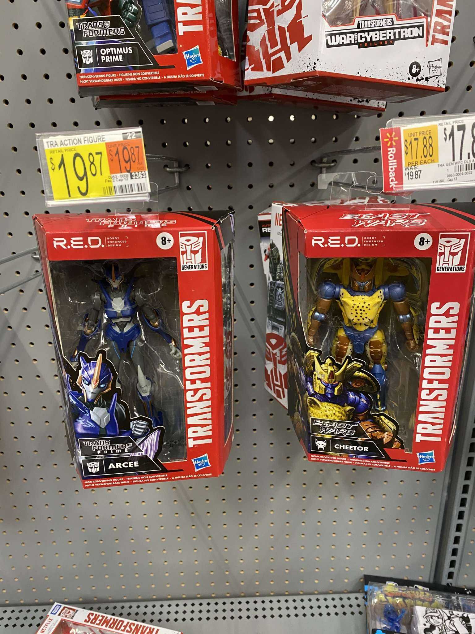 Transformer RED Cheetor and Prime Arcee found at US and Canadian ...