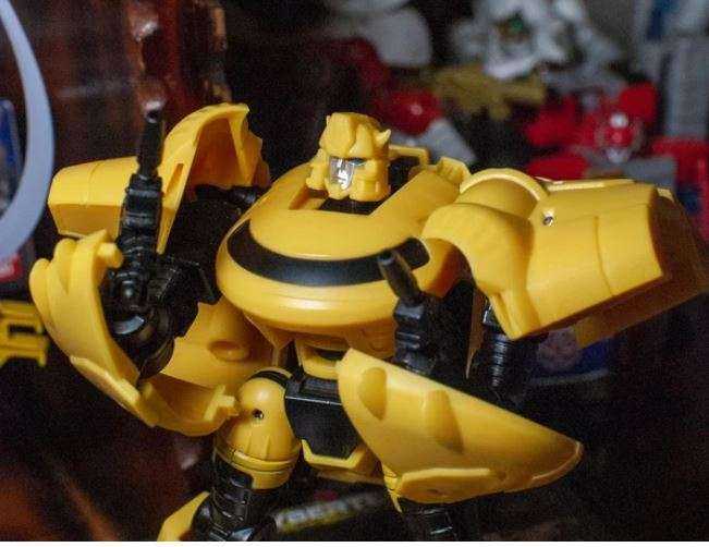 Retro Bot Reviews: MAAS Toys Skiff.