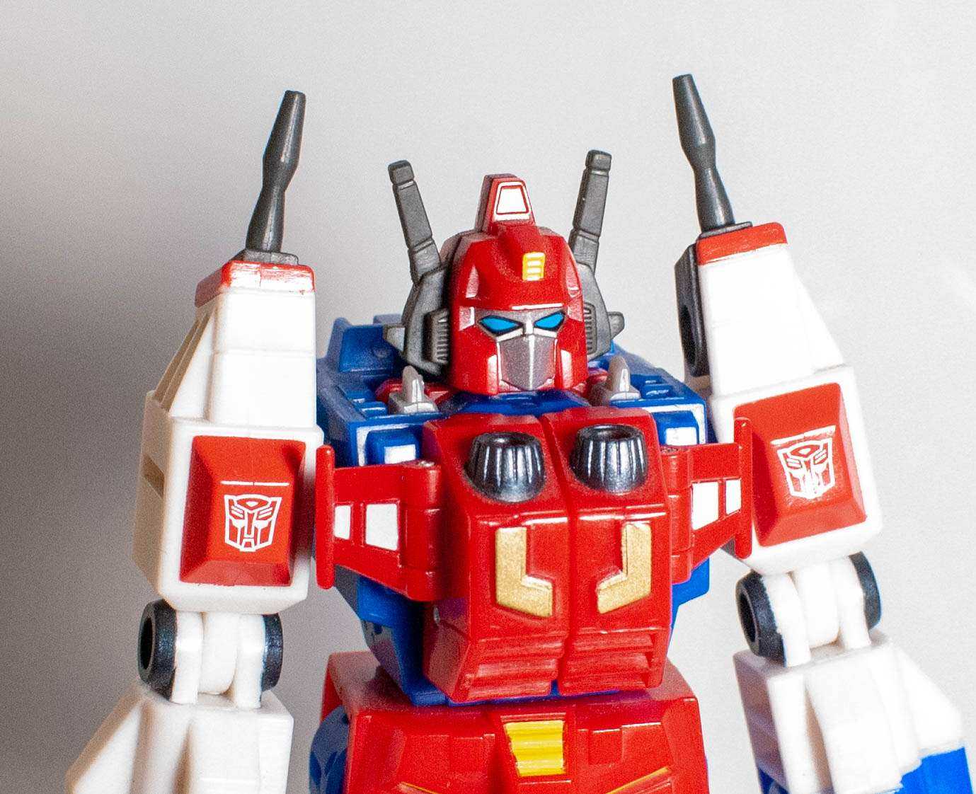 Bot Reviews: Transformers: Robot Masters Star Saber