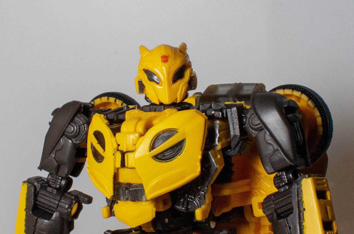 Bot Reviews: Transformers: Studio Series Deluxe B-127