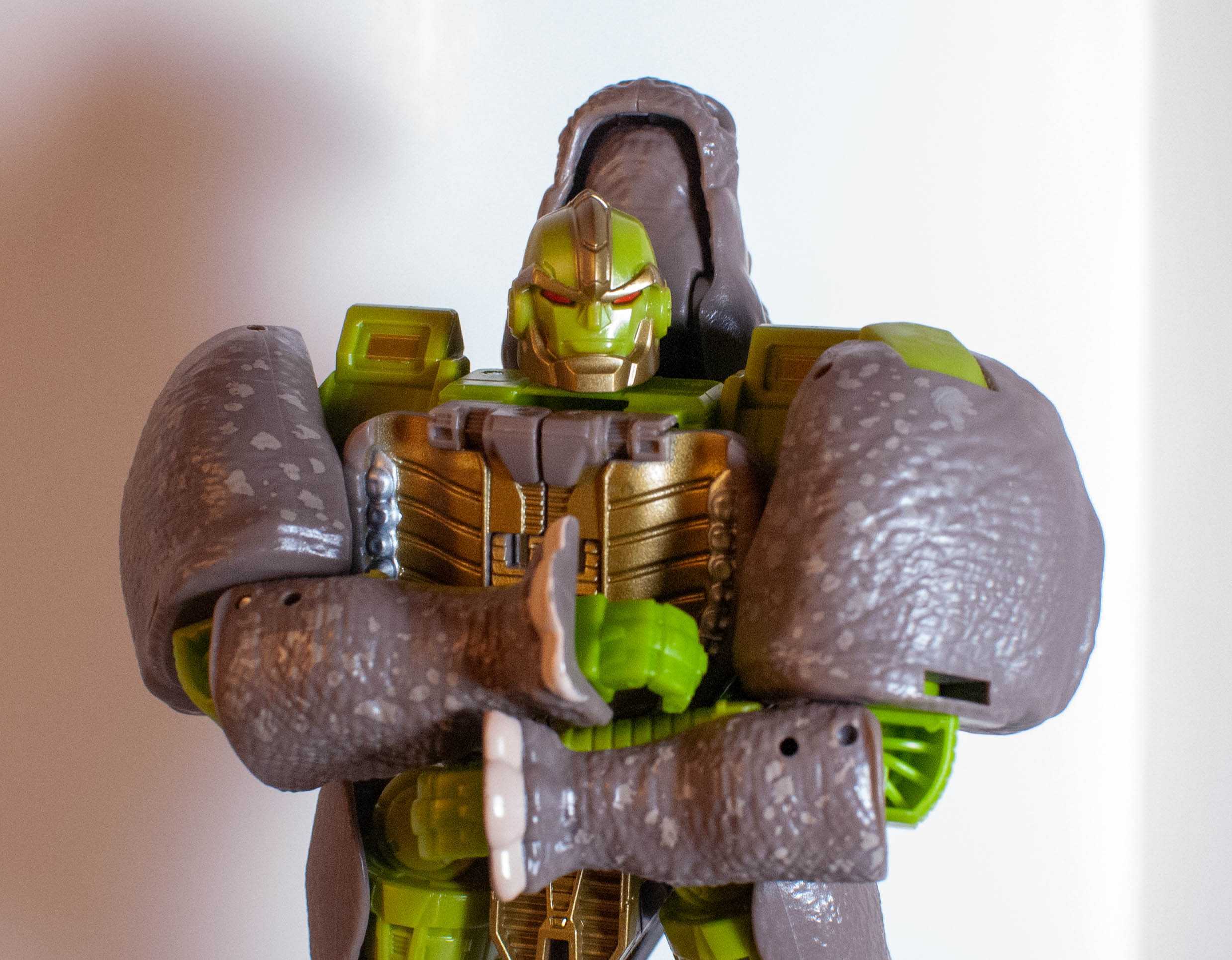 Bot Reviews: Transformers: Kingdom Voyager Rhinox (with Thrilling 30 Comparisons)