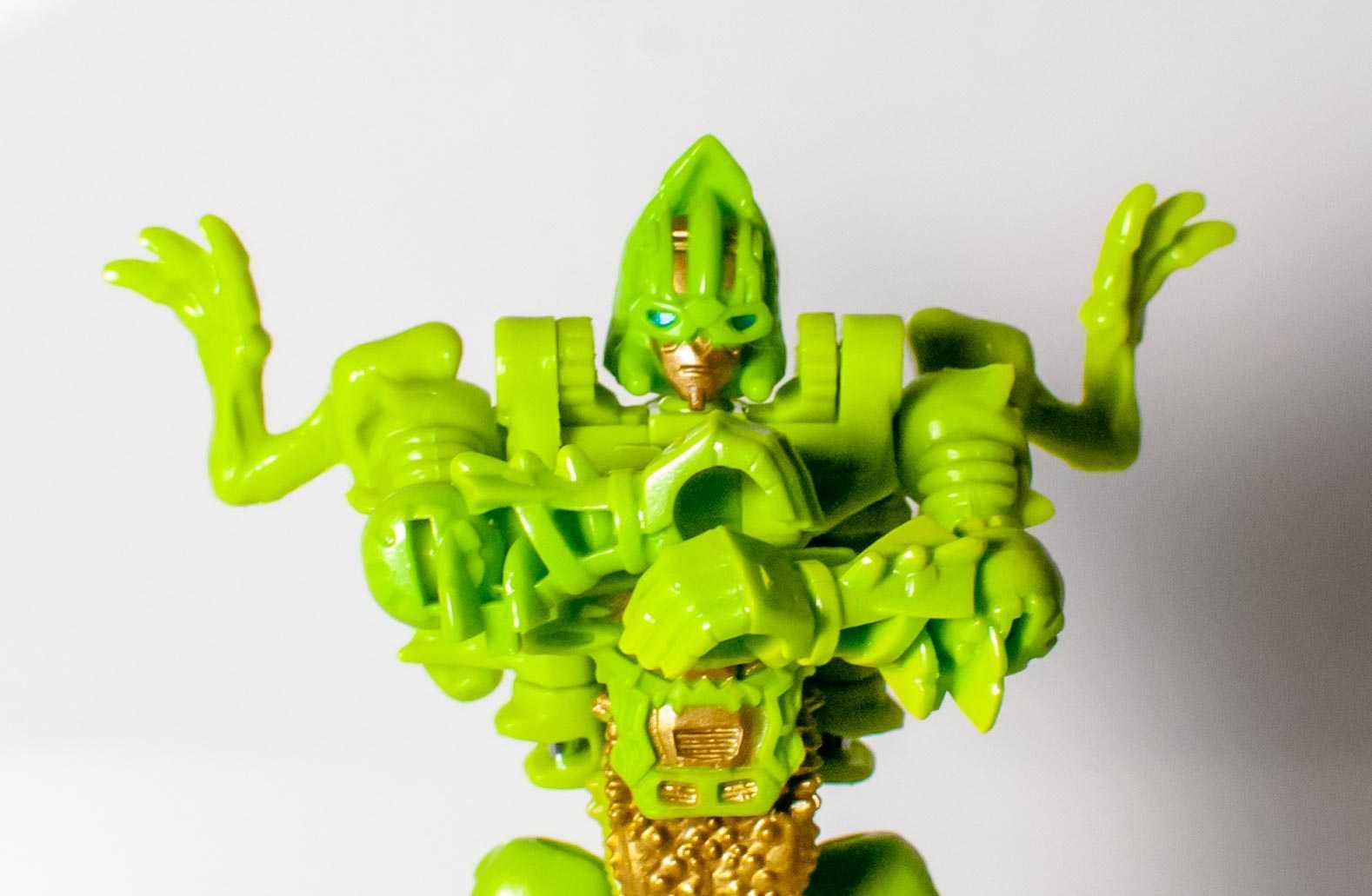 Bot Reviews: Transformers: Kingdom Core Dracodon