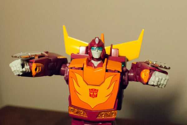 Retro Bot Reviews: Transformers: Masterpiece MP-28 Hot Rod
