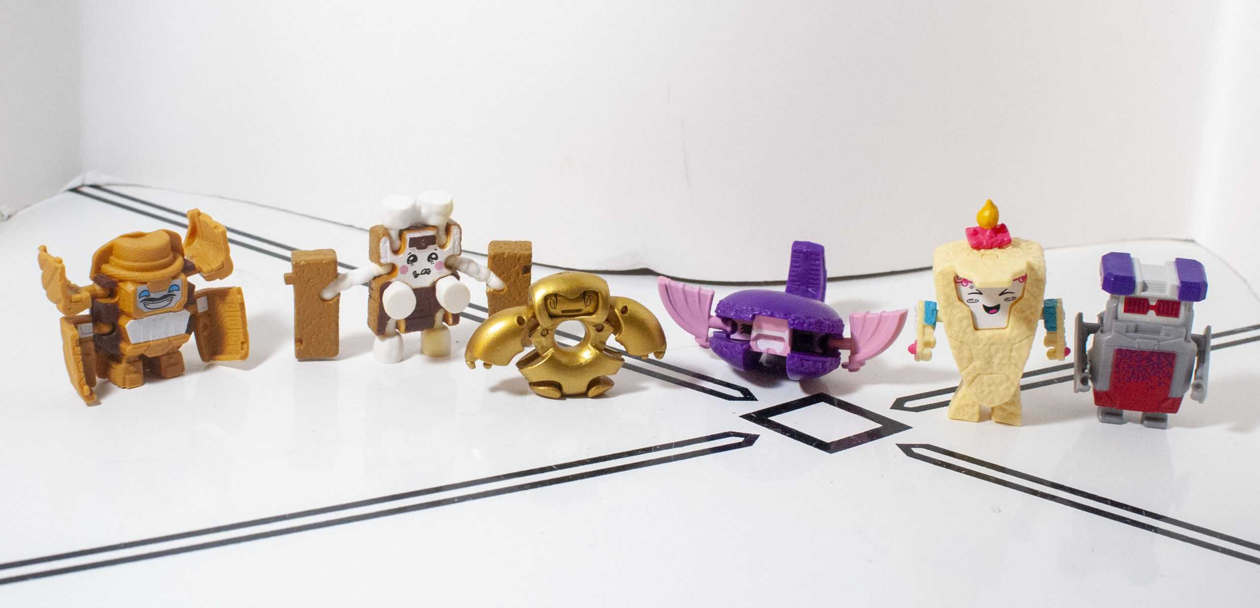 Bot Reviews: Transformers: BotBots Gumball Machine Surprise Unboxing