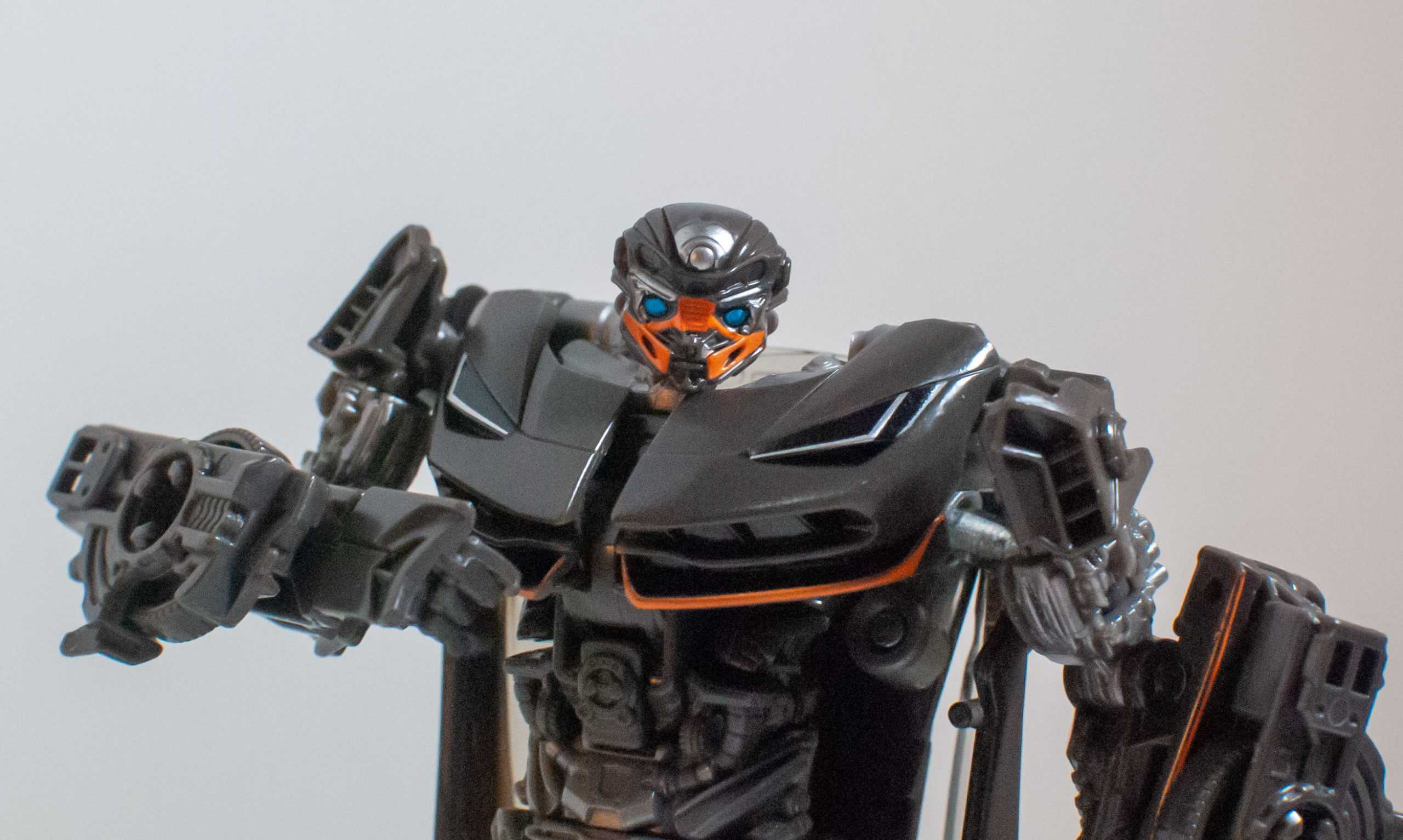 Bot Reviews: Transformers: Studio Series Deluxe Hot Rod (The Last Knight version)