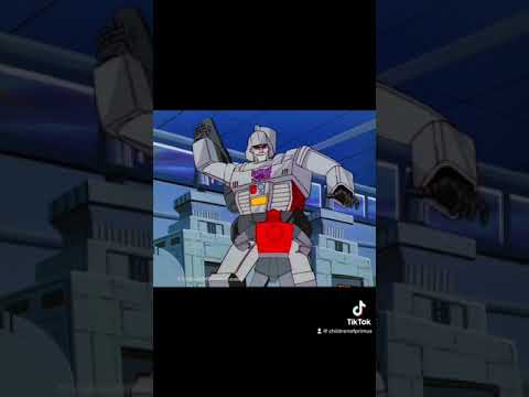 Cliffjumper vs Megatron? Dumb Ways To Die: Transformers Edition