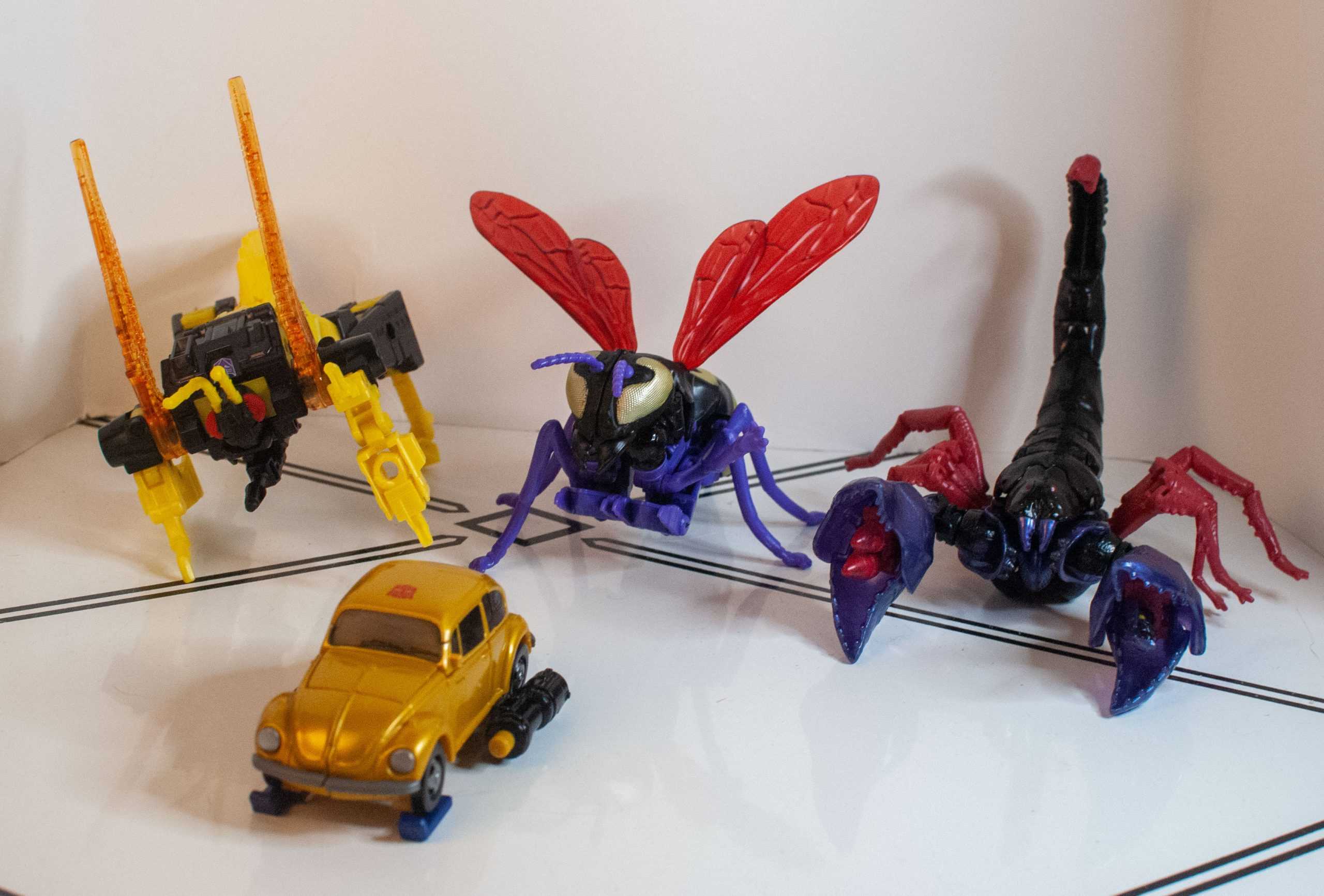 Bot Reviews: Transformers: Buzzworthy Bumblebee Creatures Collide 4-Pack