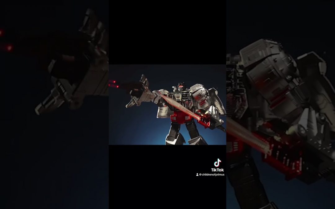 Fun edits with the video release of the Robosen Transformers Grimlock #fyp #shorts #transformers