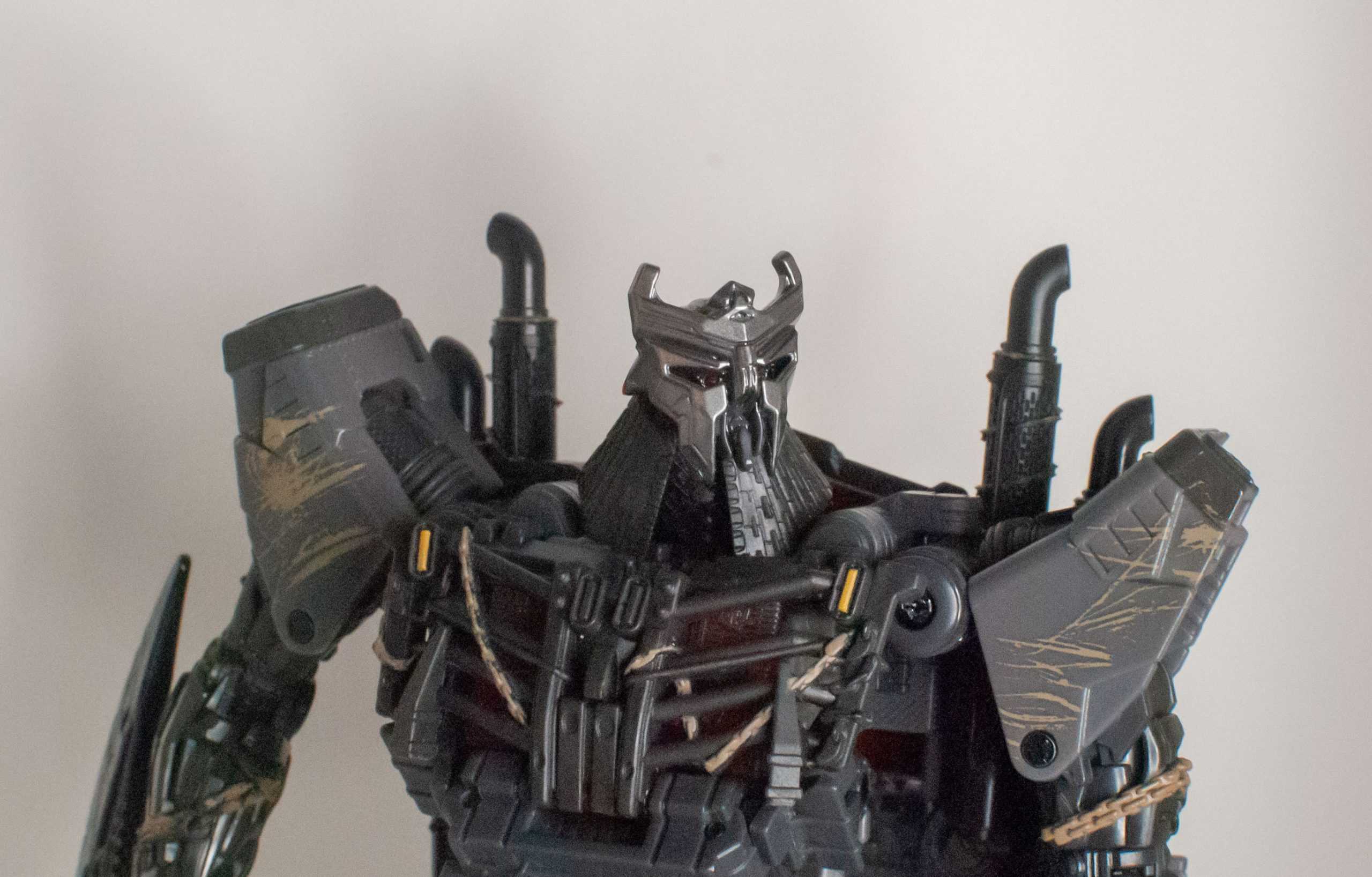 Bot Reviews: Transformers: Studio Series Leader Scourge (Rise of the Beasts)