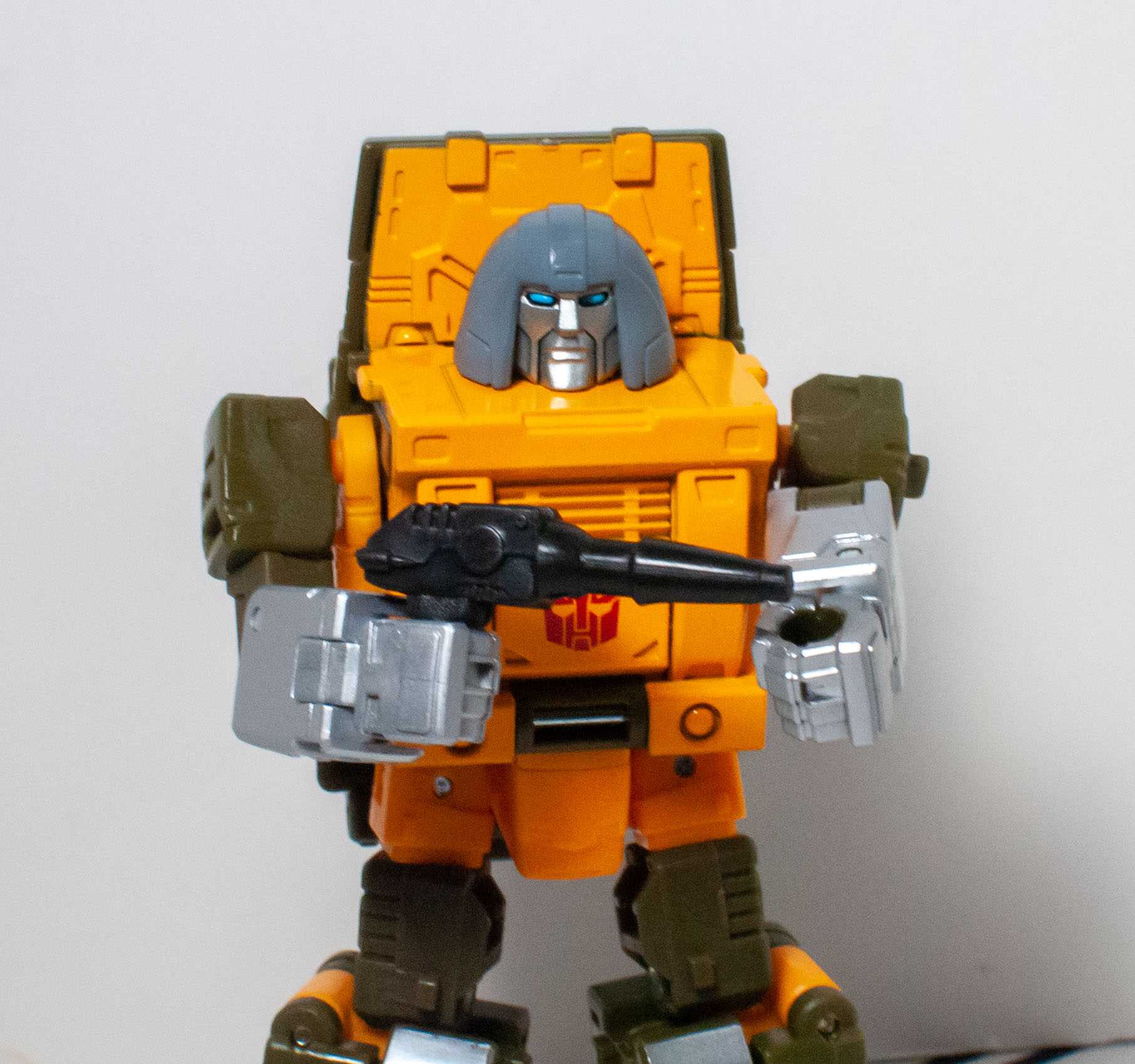 Bot Reviews: Transformers: Studio Series 86 Deluxe Brawn