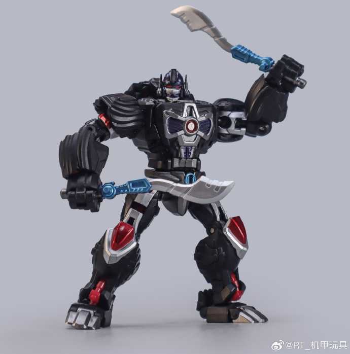 Robot Toys RT-01 Caesar (Legends Scale Optimus Primal) Color Prototype