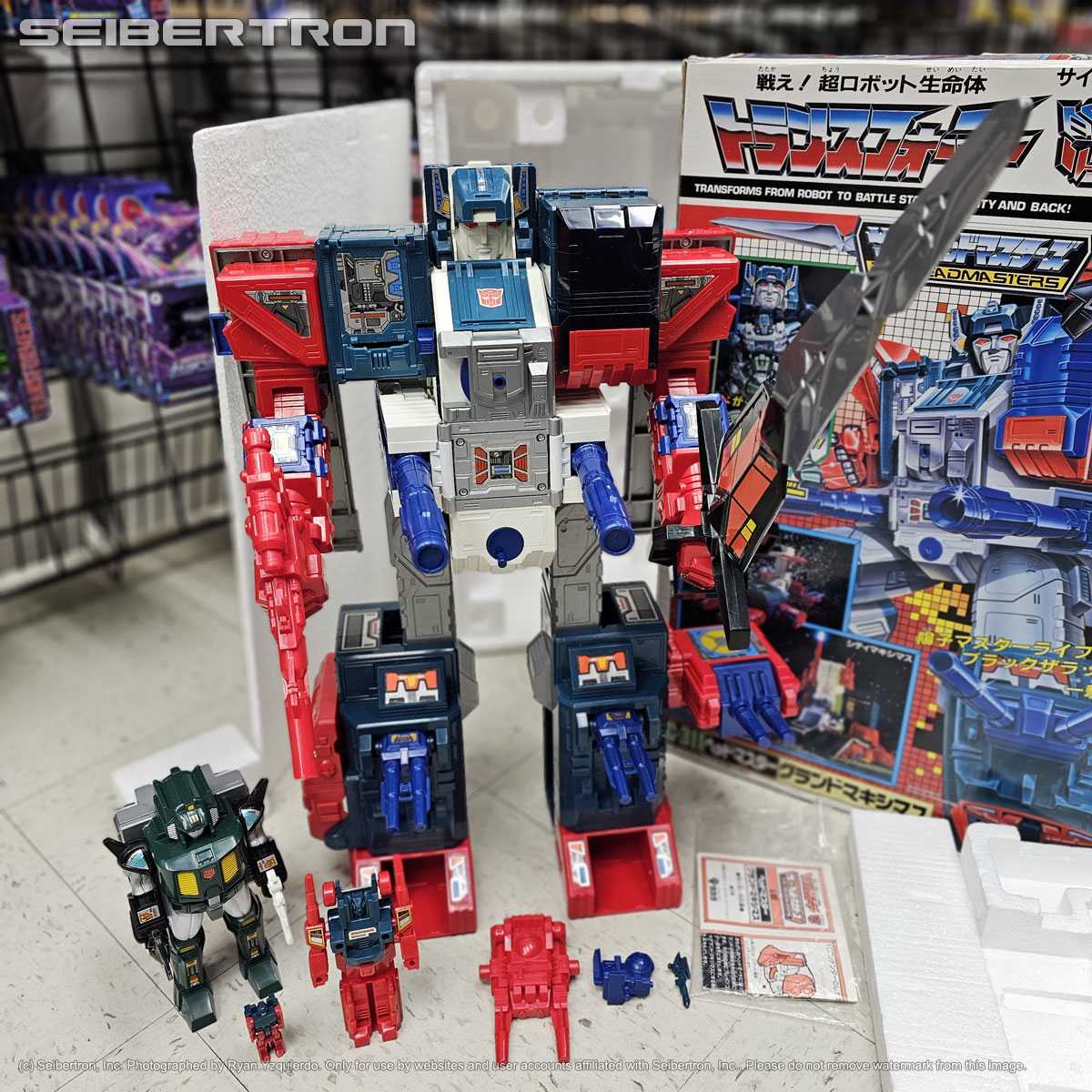 Grand Maximus auction, Transformers G1 toys, Duke #3, GI Joe #304, Spawn #350, Facsimile Comics and more at the Seibertron Store