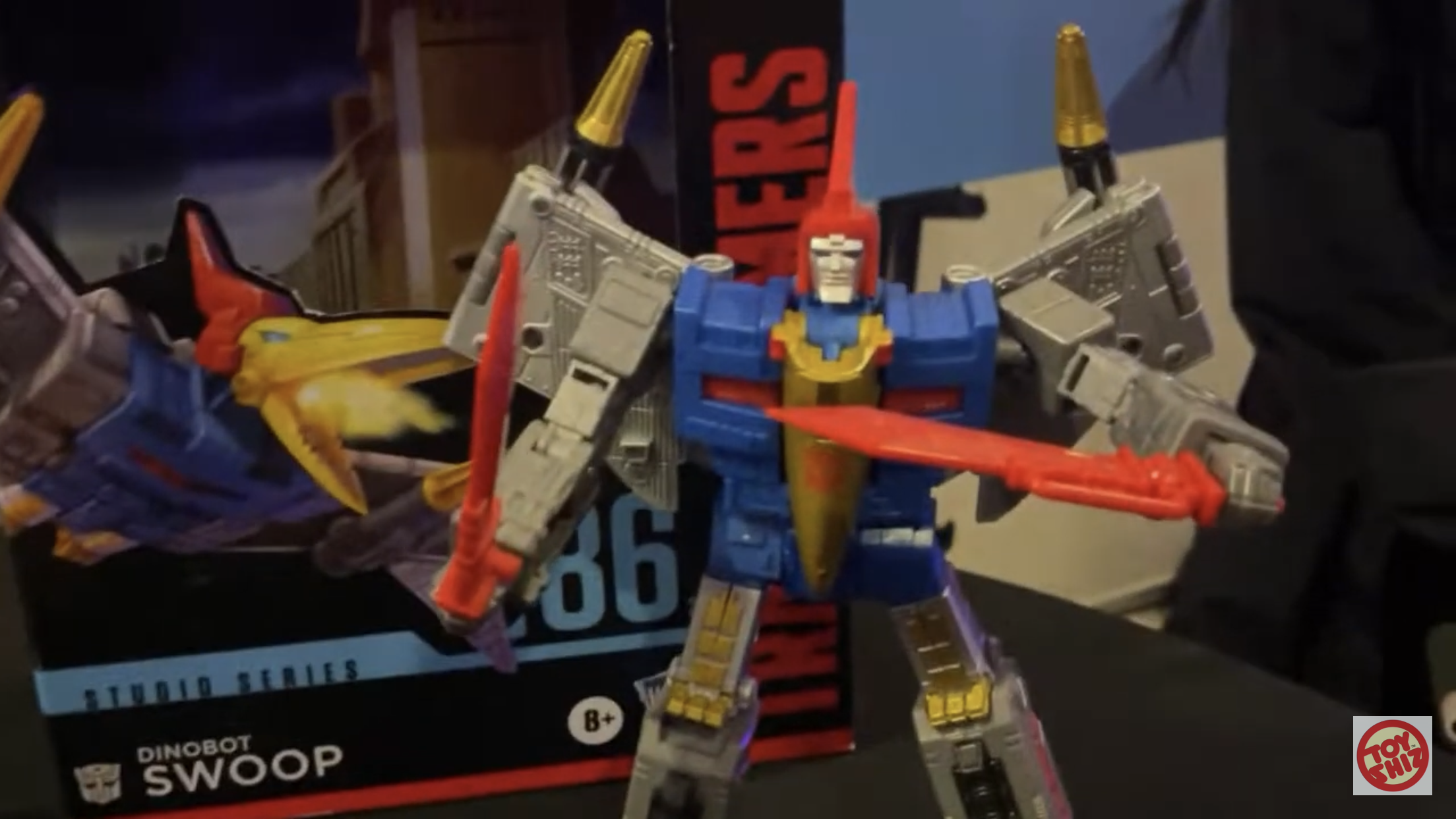 Here’s a Better Look at Studio Series 86 Swoop