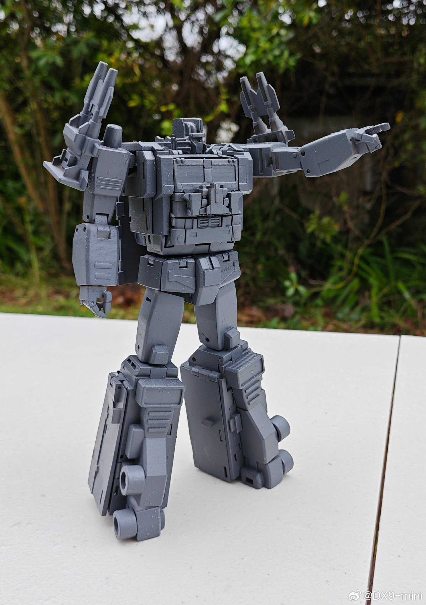 DX9 Mini Ginrai (Legends Scale Masterforce Ginrai/Powermaster Optimus Prime) Gray Prototype Update