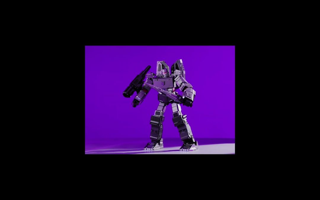 I am Megatron, Leader of the Decepticons #transformers #robosen #megatron #optimusprime #shorts
