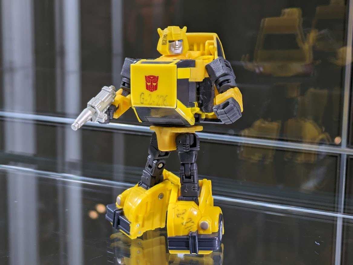 Transformers Studio Series 86 Deluxe Bumblebee Sample Images