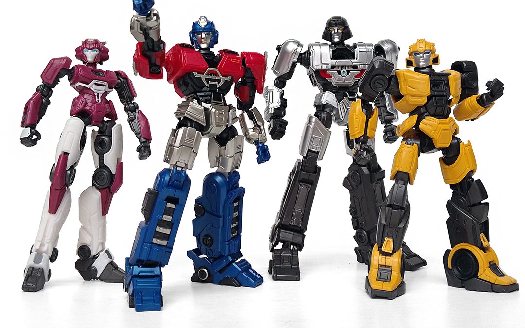 Yolopark AMK Transformers One Orion Pax/Optimus Prime, D-16/Megatron, B-127/Bumblebee & Elita-1 Cogless Mode In-Hand Images