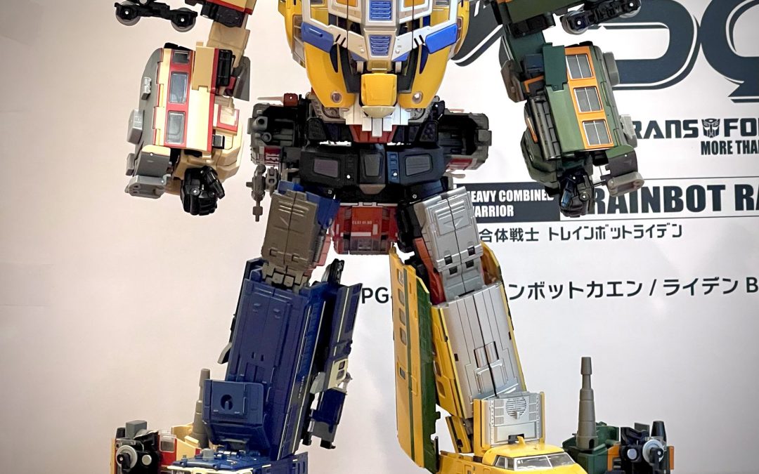 Transformers Masterpiece MPG-08 Trainbot Yamabuki & Raiden “Special Formation Shiden” Additional In-Hand Images