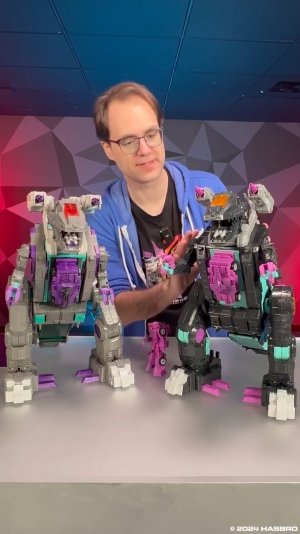 Hasbro reveals "Age of the Primes" animation-based Titan class Trypticon!