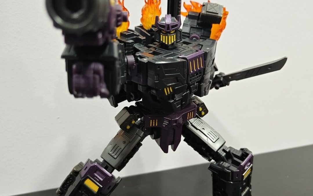Age Of The Primes Leader Megatronus The Fallen In-Hand Images