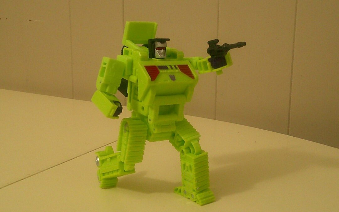 Transformers Studio Series Deluxe Constructicon Bonecrusher In-Hand Images