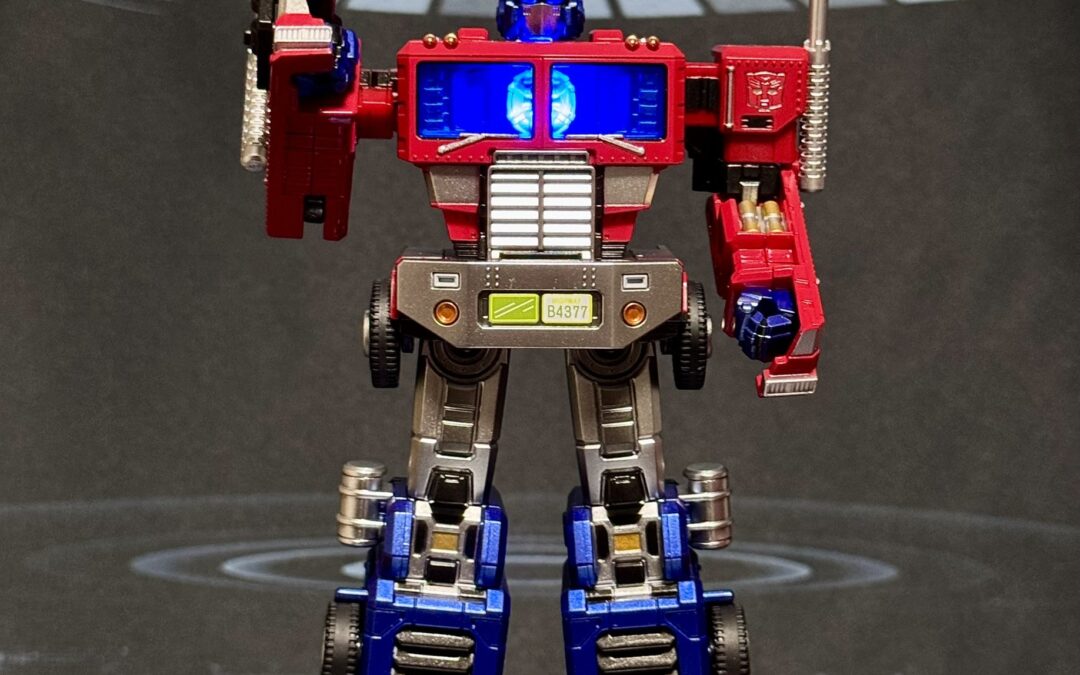 Takara Tomy Karakuri Statue KS-01 Optimus Prime In-Hand Images