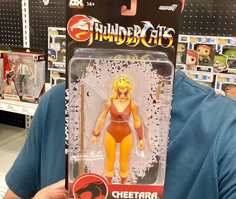 Super7 Thundercats Deluxe Cheetara Figure Starting to Hit Stores