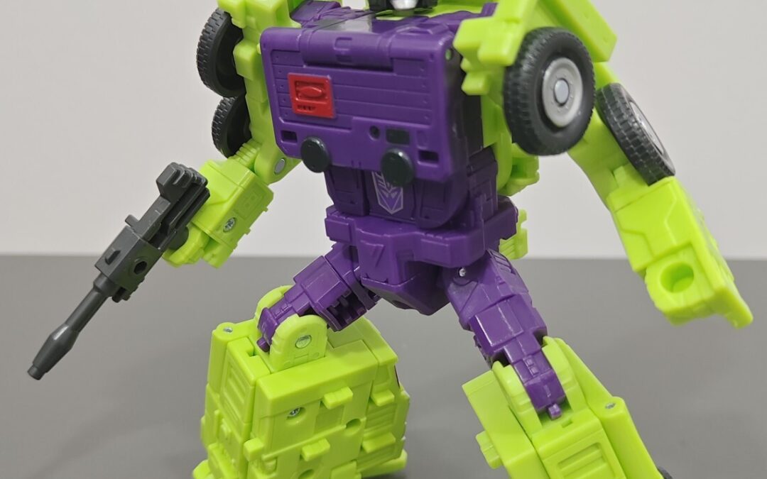 Studio Series 86 Voyager Mixmaster First Look