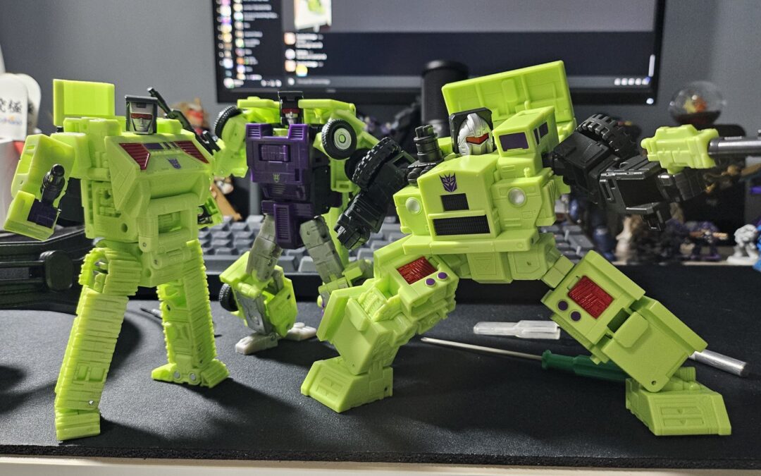 Transformers Studio Series Commander Class Constructicons Hook & Long Haul 2-Pack In-Hand Images