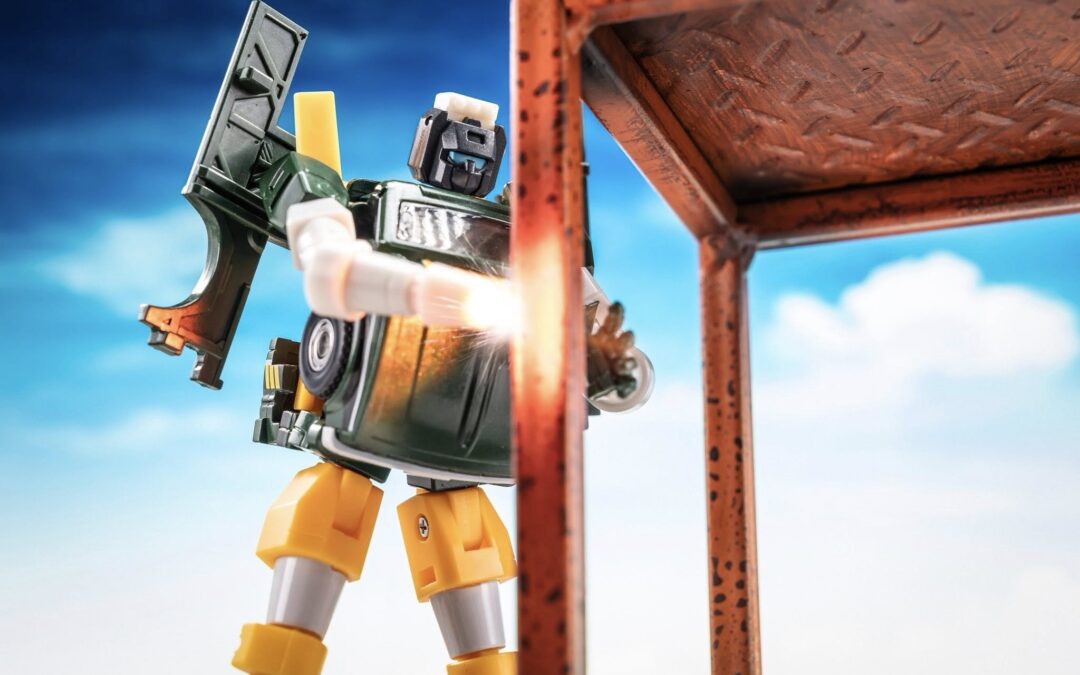 Newage Toys H65 Keaton (Legends Scale Hoist) Color Prototype