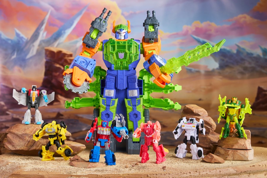 Cyberworld Scoroponok & Wave 2 Transformers Figures – Wheeljack, Chop Shop, More