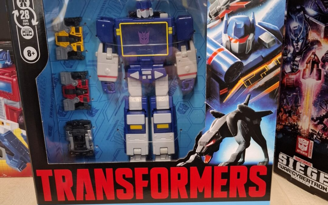 MTMTE Collection Sideswipe & Wheeljack, Hot Wheels x Transformers, Age Of The Primes Wave 4 Voyager & Studio Series Wave 20 Leader In The UK