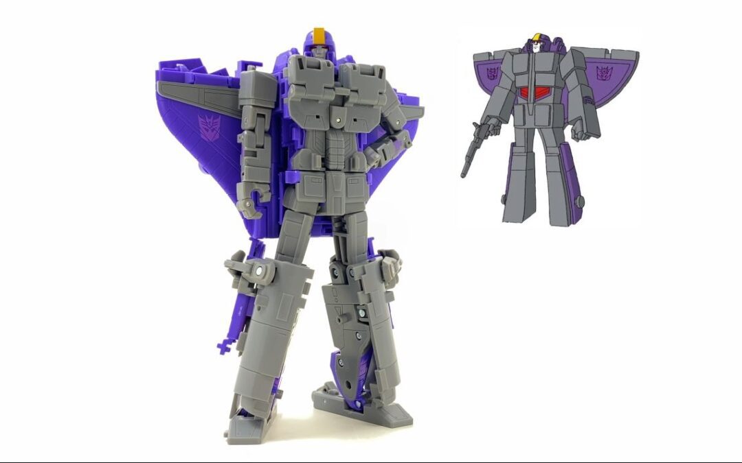 Transformers Studio Series Leader Class Astrotrain In-Hand Images