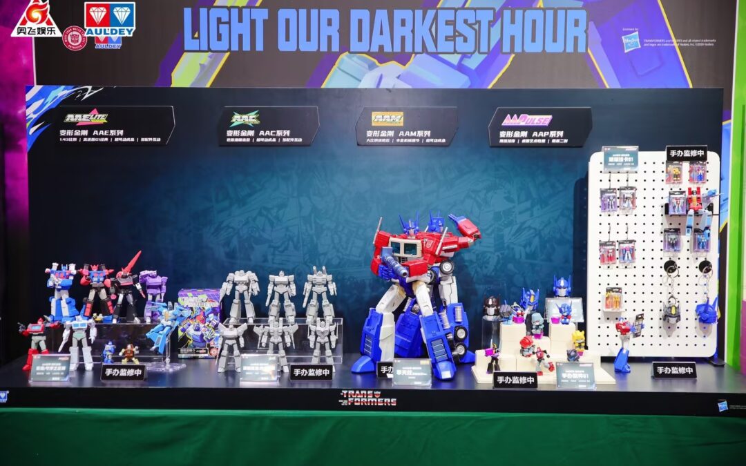 Auldey Transformers Alpha Action Elite Wave 4, Alpha Action Comics Wave 1, & Alpha Action Pulse Wave 1 Images