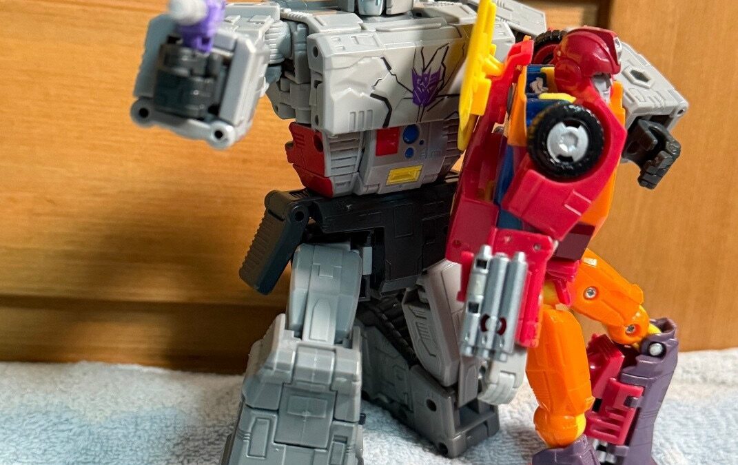 Transformers Studio Series More Than Meets The Eye Collection “One Shall Fall” Megatron In-Hand Images