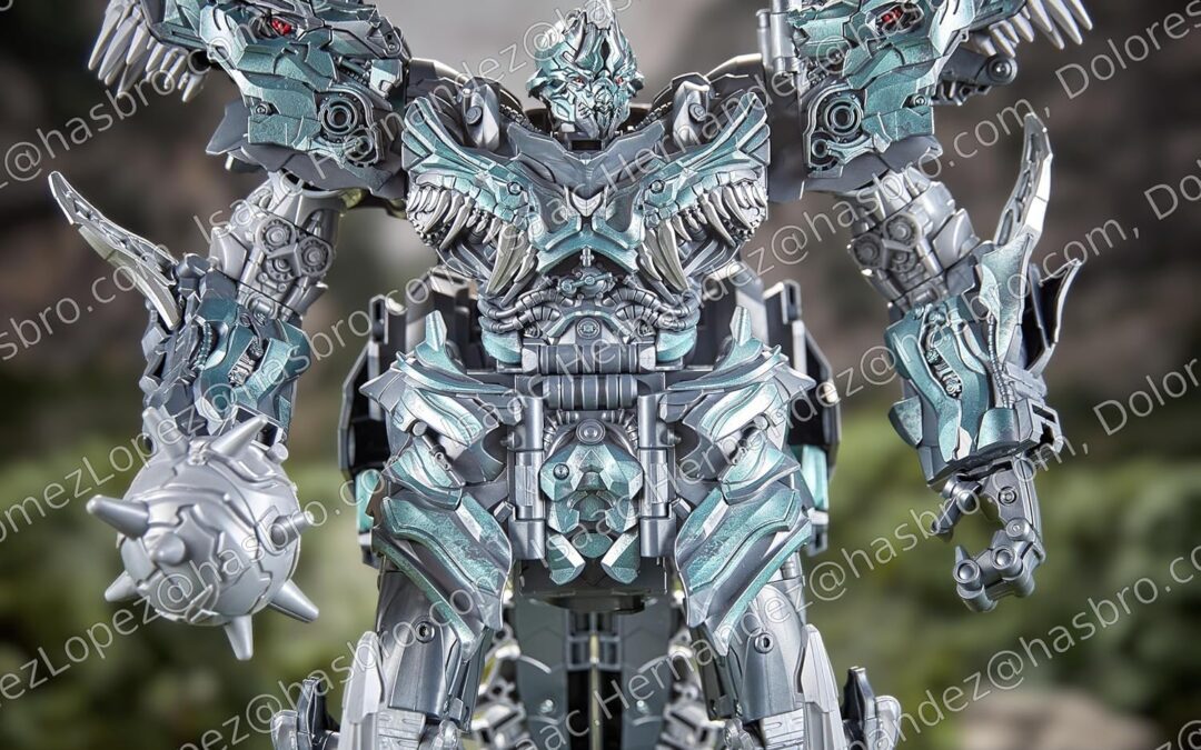 Transformers Studio Series Titan Class Age Of Extinction Grimlock New Stock Images