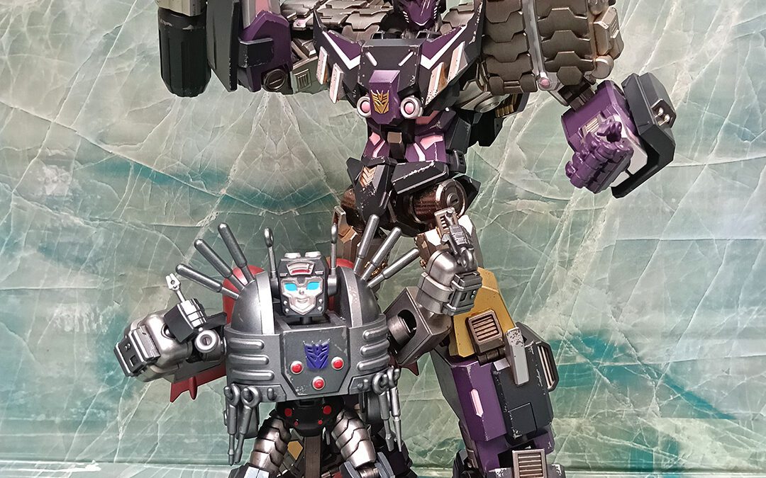 Yolopark AMK PRO Transformers IDW Tarn & Nickel In-Hand Images