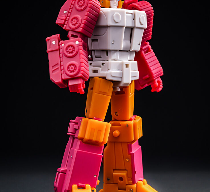 Magic Square Toys MS-B63 ENIAC-No.2 (Legends scale Nosecone) Color Prototype