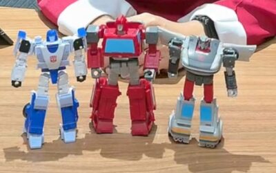 Transformers Age Of The Primes Generations Selects Autobot 3-pack Mirage, Ironhide & Bluestreak In-Hand Images