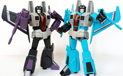 Yolopark AMK Transformers G1 Thundercracker & Skywarp In-Hand Images