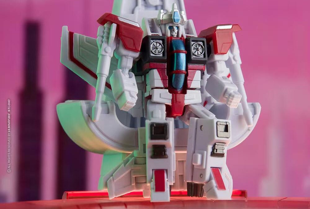 Dr Wu DW-E09M Star Fear (Micromaster Shattered Glass Starscream) Color Prototype