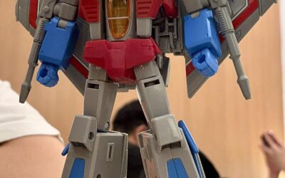 Transformers Studio Series More Than Meets The Eye Voyager Starscream In-Hand Images
