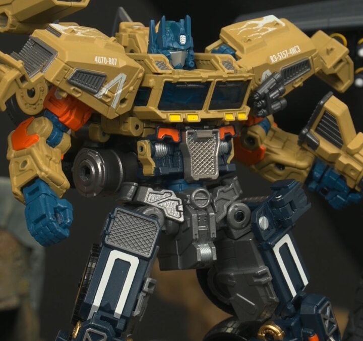 Takara Tomy Overgear OG-03 Optimus Prime Livestream