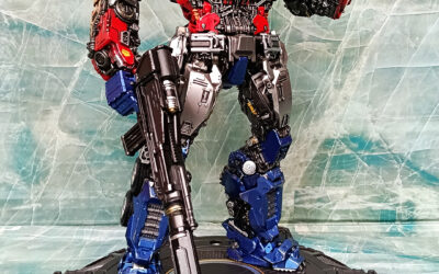 Yolopark AMK PRO Bumblebee Movie Optimus Prime In-Hand Images