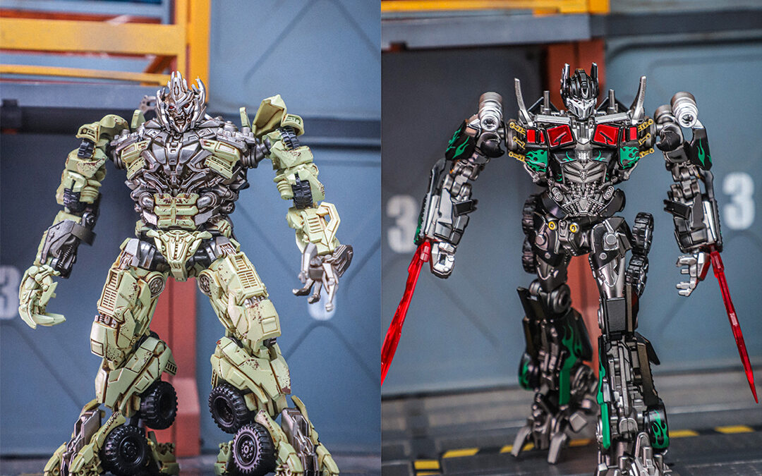 Yolopark AMK Mini Transformers Dark Of The Moon Megatron “Professional Coating” & Nemesis Prime In-Hand Images