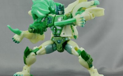 Takara Tomy New Legends NL-01 Lio Convoy Legendary Green Lion Ver. In-Hand Images
