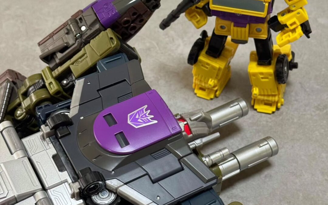 Transformers Age Of The Primes Voyager Swindle (And Bruticus) In-Hand Images