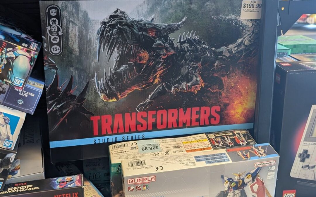 Transformers Studio Series Titan AOE Grimlock & MTMTE Starscream And AOTP Generations Selects Monstructor & Commander Onlaught Found At US Retail