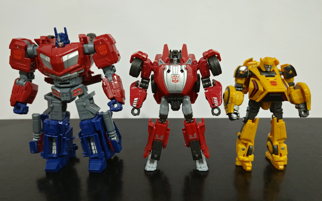 First Look at Gamerverse Sideswipe and More Images of Concept Sunstreaker