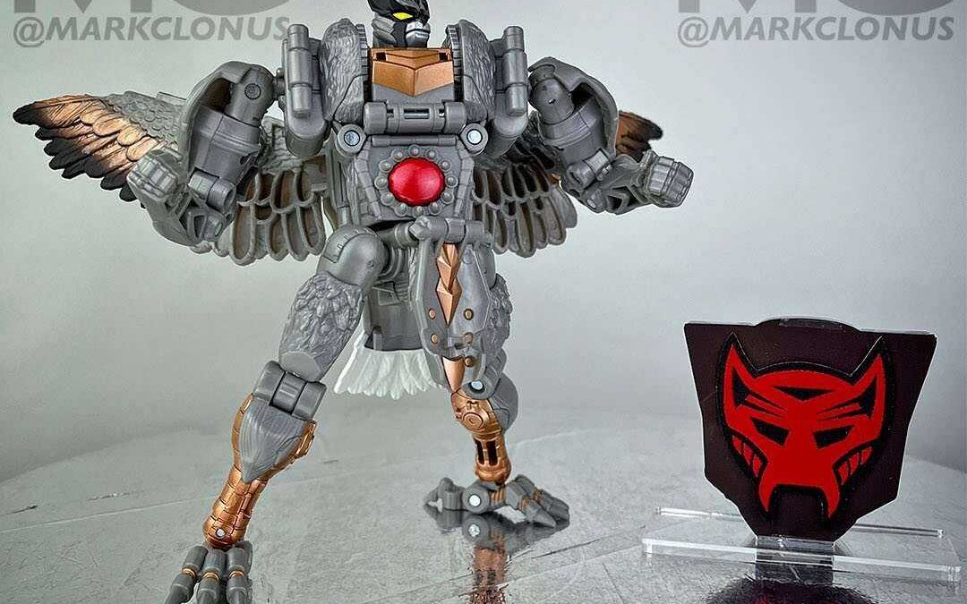 Transformers Legacy United Silverbolt Behind the Scenes